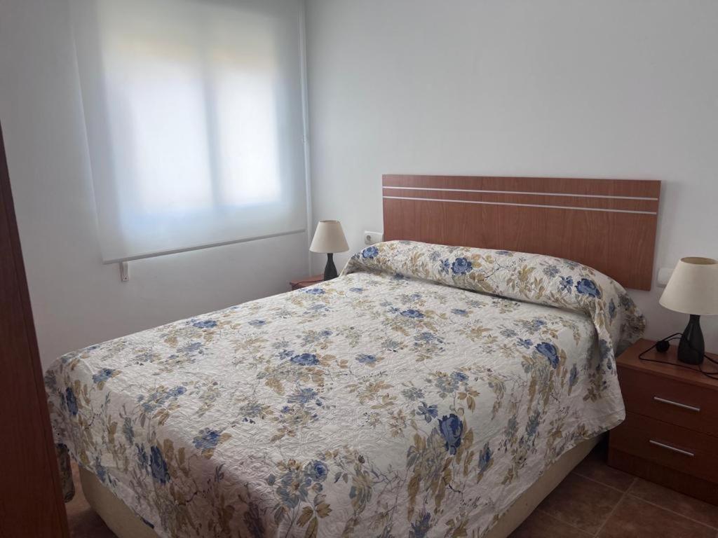 Apartamentos La Caleta กาเลตา เด เวเลซ ภายนอก รูปภาพ
