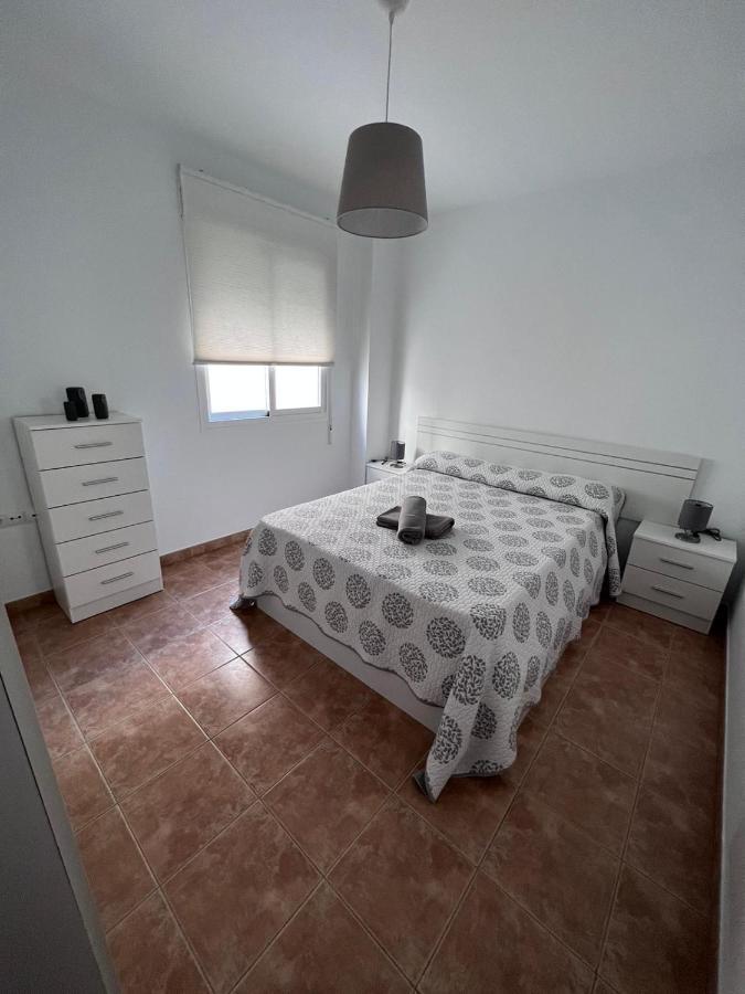 Apartamentos La Caleta กาเลตา เด เวเลซ ภายนอก รูปภาพ